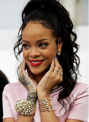 Rihanna/ Getty Images 